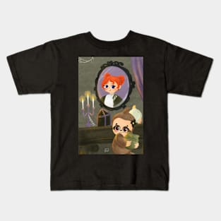 sloth in haunted house Kids T-Shirt